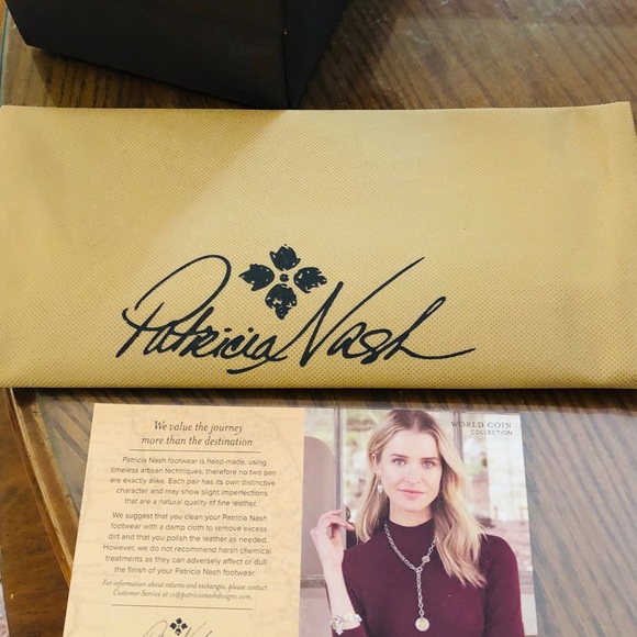 Patricia Nash Flats - Picture 4 of 5